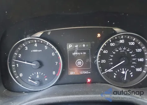 2017 Hyundai Elantra Limited from USA, damaged, VIN 5NPD84LF8HH040052